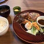 神戸元町ハンバーグウエスト - 