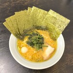 萬来亭 -  豚骨醤油ラーメン 麺2/3