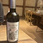 uetro - フランス産の赤ワイン