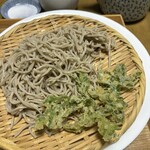 天ぷら家 - 春菊と蕎麦