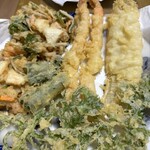 天ぷら家 - 大エビ天、海鮮かき揚げ