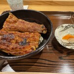 勢麟 - うな丼　全体