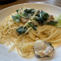 RACINES - 【帆立とちんげん菜のクリームソースパスタ】1,800円