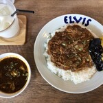 スープカレー&ダイニング エルビス - インスタフォローでトッピングサービス（ナス）