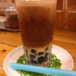 赤丸 - ミルクティ タピオカ入り