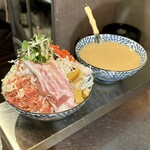 NEO鉄板焼バル 横山もじお - 