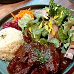 ビストロ ハマイフ - 本日のランチから鹿肉スパイス煮込み♫何て太っ腹ランチ❤️＼(^o^)／大きな鹿肉スパイス煮込みはほろほろ˚✧₊サラサラと口当たりの良い美味しいピラフ♡