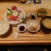 割烹ダイニング波里 - 鮮✕彩 お造里でごはん (2640円)