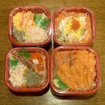 旬海鮮 丼丸 - 海鮮丼 計４つ買って、計2,484円 ※右下のサーモン丼はシャリ大盛りです(2024.09.22)