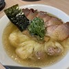 ワンタン麺専門店 たゆたふ