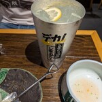 地下のくじら - 