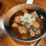 鳥々屋 - 牛すじの煮込み