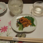 桃源洞 - 小鉢：「生ウニ」味が濃くて美味い