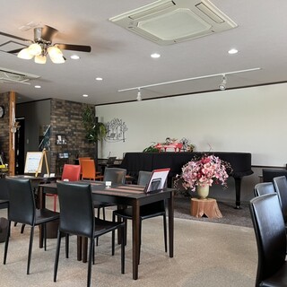 ミュージックカフェアンジェス_2