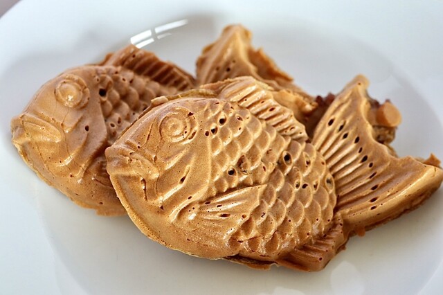 Taiyaki Warashibe Zengo Ekimae Ten photo 5