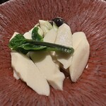 旬菜旬魚 お造りの山葵 - 