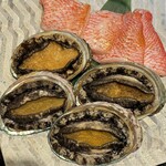 鉄板焼 石狩 - 北海道函館産 活蝦夷鮑
      北海道羅臼産　キンキ