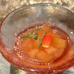 鉄板焼 石狩 - ジュンサイとフルーツトマト
      和牛の低温ローストタルタル仕立て
      鰻と賀茂茄子の含め煮