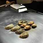 鉄板焼 石狩 - 北海道函館産 活蝦夷鮑