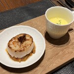 ル・ゴロワ フラノ - 帆立貝グリルのラタトゥウユ乗せ&朝もぎとうもろこしポタージュ