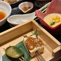 豆富料理と吟醸せいろ蒸し 八かく庵 大阪ステーションシティ店 - 