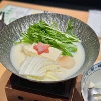豆富料理と吟醸せいろ蒸し 八かく庵 大阪ステーションシティ店 - 