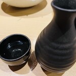 鮮魚炉端 花ちゃ花ちゃ - 地酒熱燗半合です