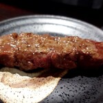 炭火焼鳥 ツン - 09牛リブ(塩)