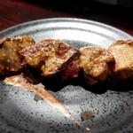炭火焼鳥 ツン - 04レバー(塩)