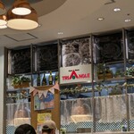 パスタハウス トライアングル - 店内