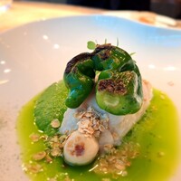 Jean-Georges Tokyo - ⚫スズキ、レタスバター、ハーブオイル