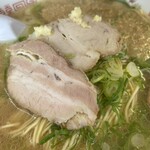 江ちゃんラーメン - ニンニククラッシュ後♬