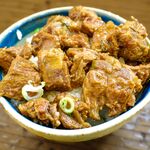 永明中華そば店 - ご飯に牛タンのせてみました。まだ半分以上余ってます（笑）