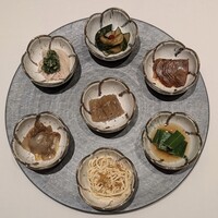 フカヒレ専門店 銀座七芳 - 前菜