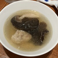老四川 飄香小院 - ランチセットのスープ