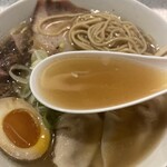 焼豚らーめん じゅんこ - スープ