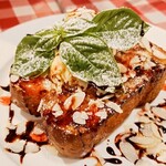 トラットリア ガバチョ - はちみつたっぷりハニートースト①