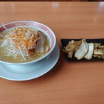 幸楽苑 - ラーメンと盛り合わせ