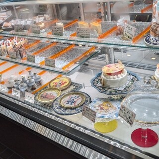 ピュイダムール 洋菓子工房ピュイ・ダムール