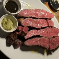 カルネジーオ イースト - 