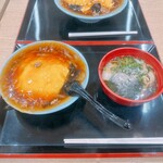 中華料理 蓬莱 - 小天津飯と小ラーメン