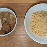 麺や 樂笑 - 中盛り