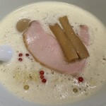 麦処 八と丁 - 鶏白湯アップそば