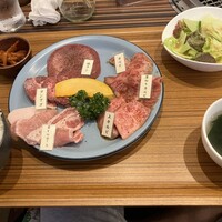 焼肉おしわら 雅 - 