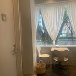 和菓子まめいち - 入ってすぐ