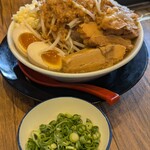 Ｇ系ラーメン ナカモズマシマシ - 