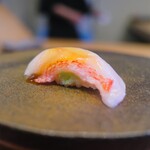 すし処 ひさ田 - きんきにポン酢の葛を塗って。