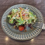 PARKSIDE ESCAPE - 