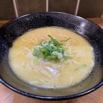 鶏と酎ハイ とり巣 - 【〆物】自家製出汁の鶏そば