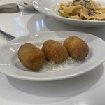 イータリー銀座店 LA PASTA e LA PIZZA - 